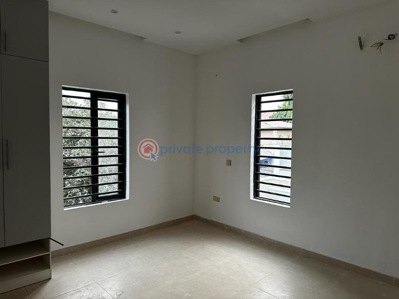 5 bedroom Detached Duplex For Sale . Shonibare Estate Maryland Lagos - 2