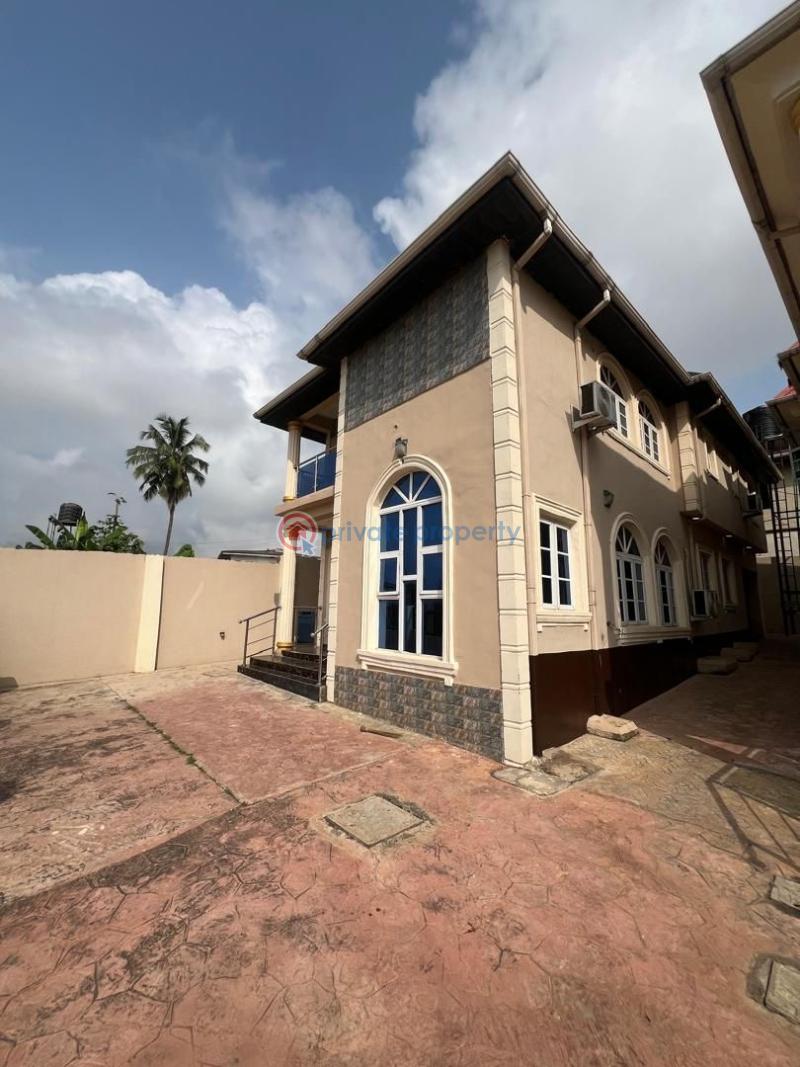 4 bedroom Detached Duplex For Rent Behind Eco Bank, Testing Ground Area, Idi Ape Off Iwo Road Iwo Road Ibadan Oyo - 1
