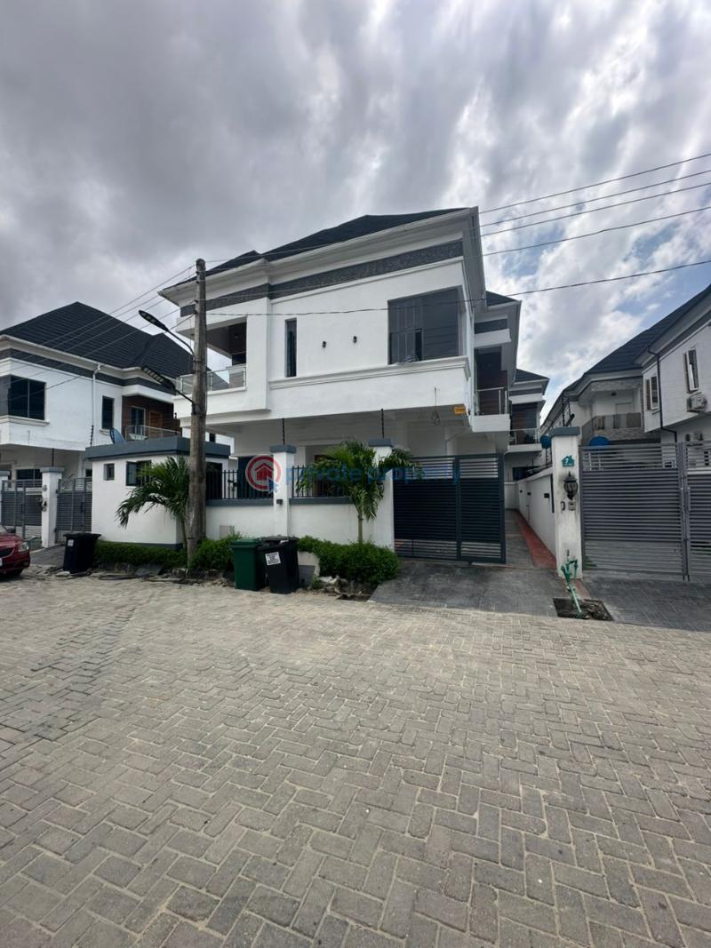 4 bedroom Detached Duplex For Sale Estate Chevron Drive Lekki Lagos - 4
