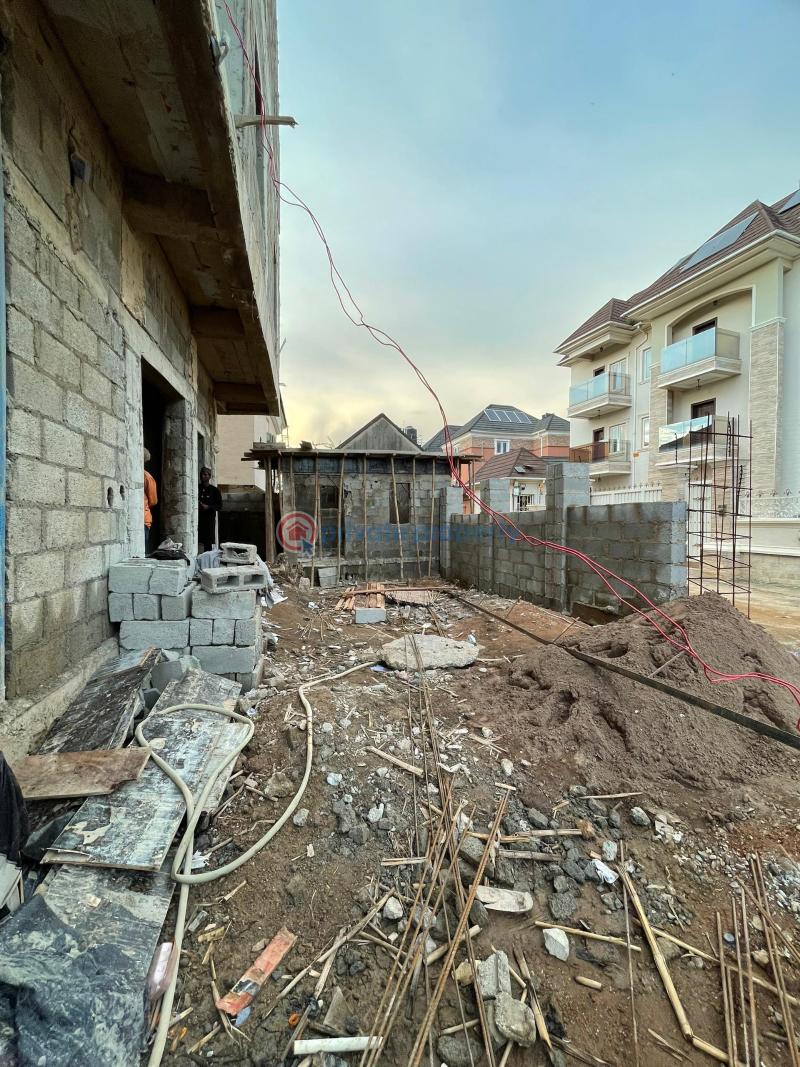 4 bedroom Detached Duplex For Sale Utako Abuja Phase 2  - 2