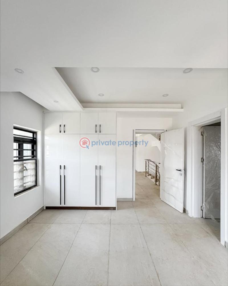 4 bedroom Detached Duplex For Sale Guzape Abuja Phase 1  - 13