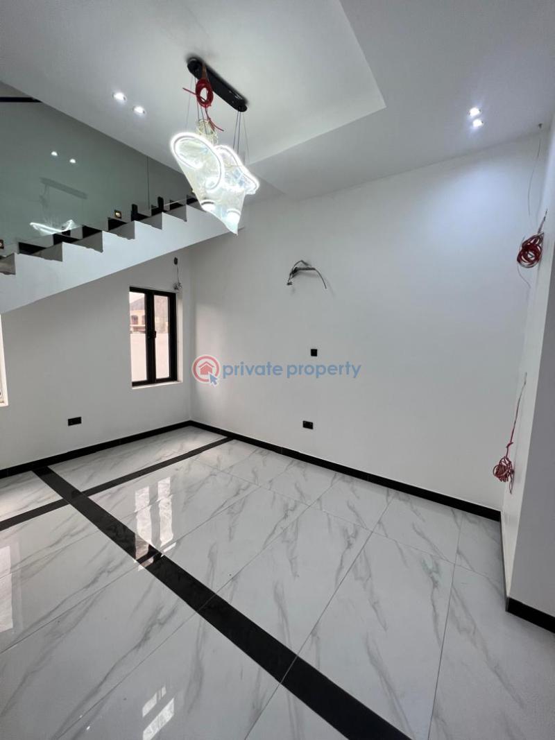 4 bedroom Detached Duplex For Sale Guzape Abuja Phase 1  - 2