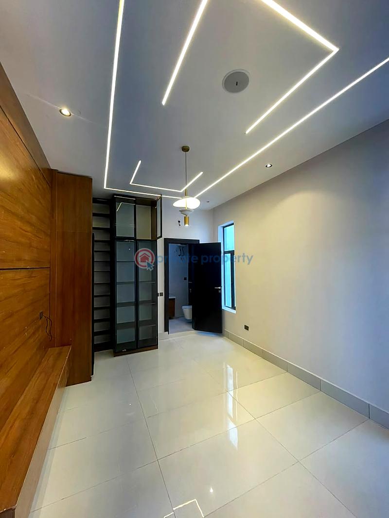 4 bedroom House For Sale Lekki Lagos - 2