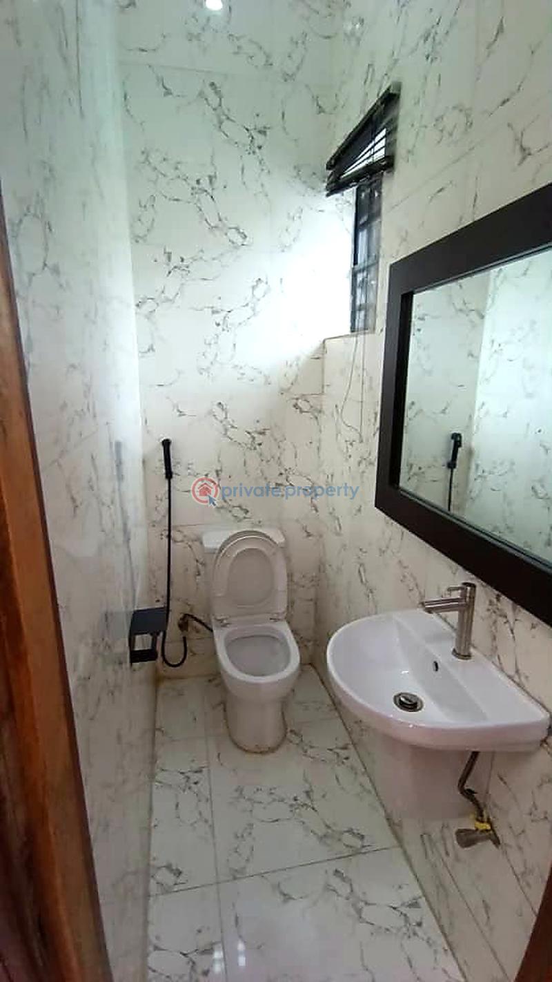 4 bedroom House For Sale Lekki Lagos - 1