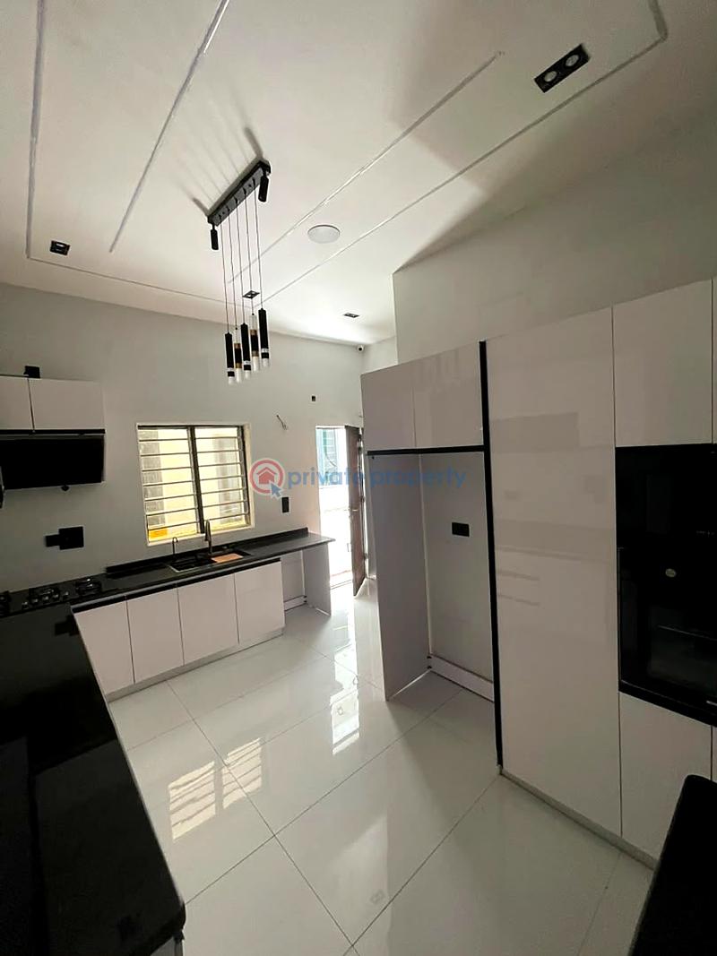 4 bedroom House For Sale Lekki Lagos - 3