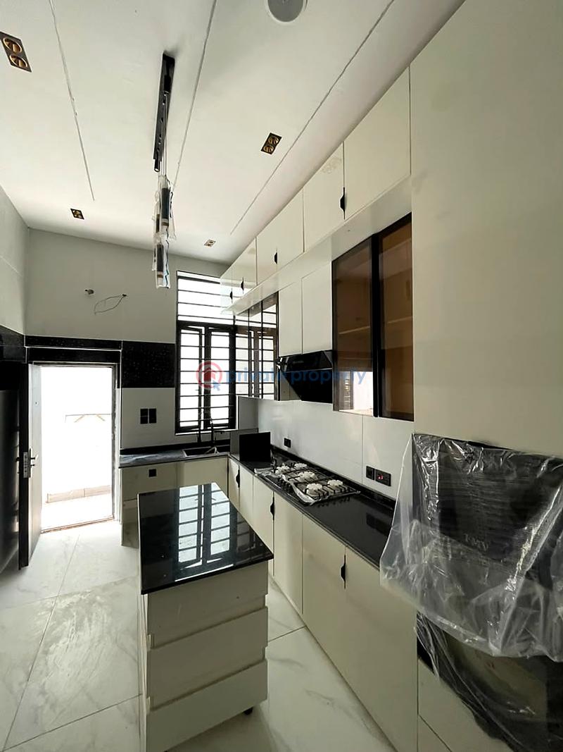 4 bedroom House For Sale Lekki Lagos - 2