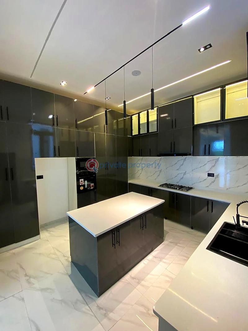 4 bedroom House For Sale Lekki Lagos - 2