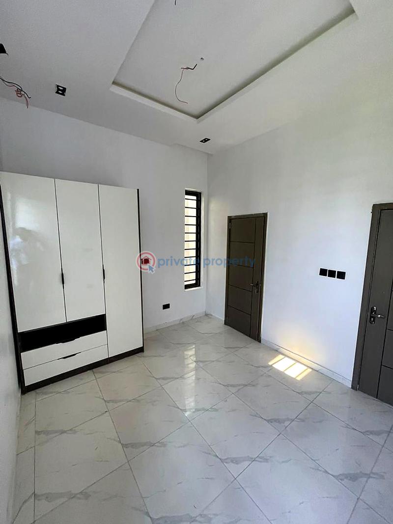 4 bedroom House For Sale Lekki Lagos - 3