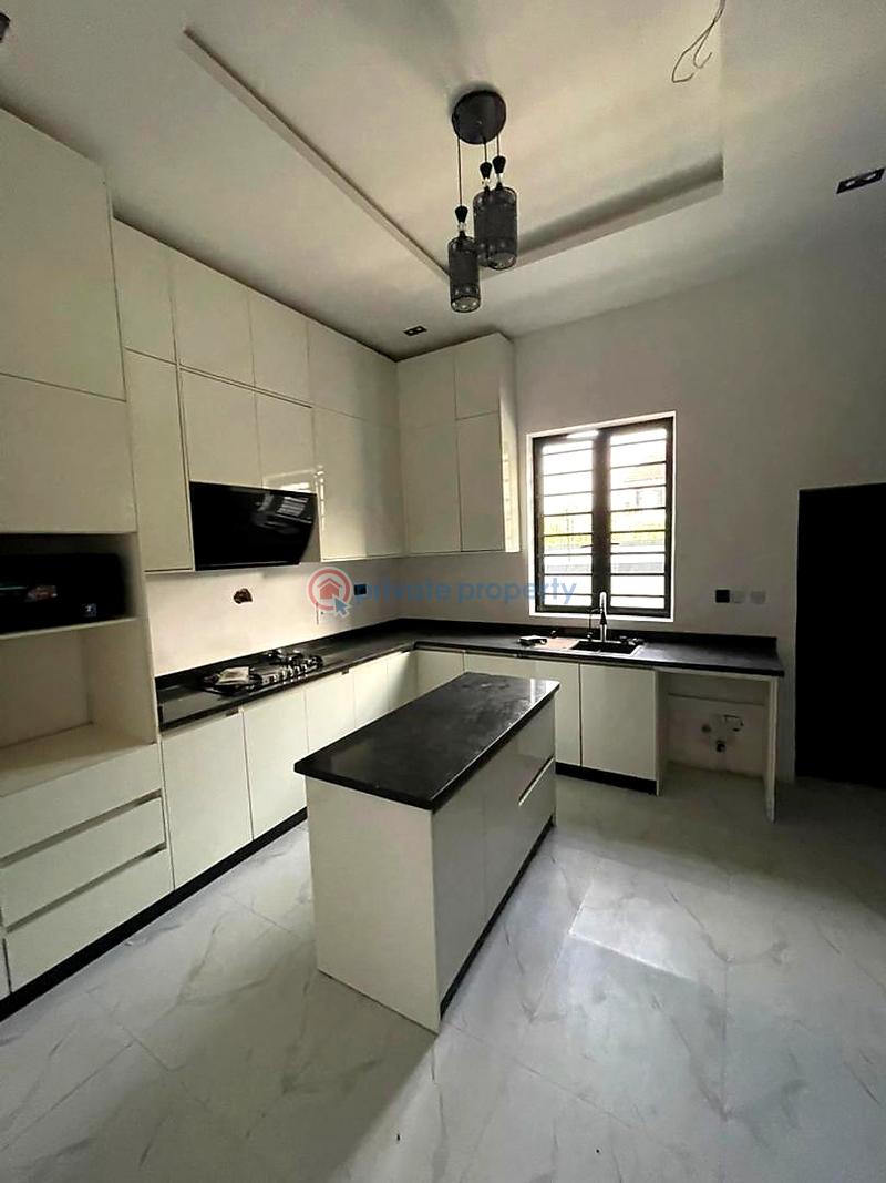 4 bedroom House For Sale Lekki Lagos - 1