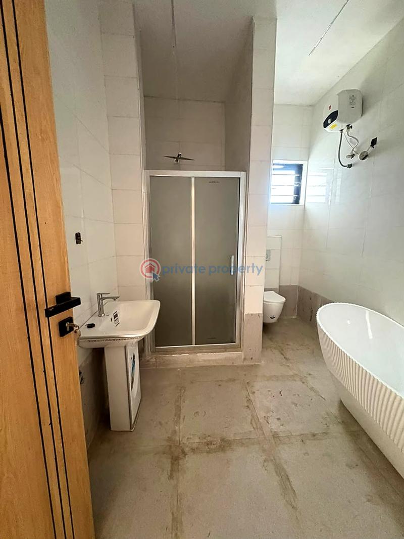 4 bedroom House For Sale Lekki Lagos - 3
