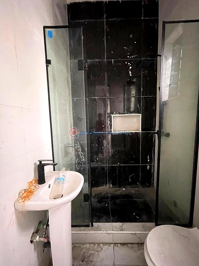 4 bedroom House For Sale Lekki Phase 1 Lagos - 6
