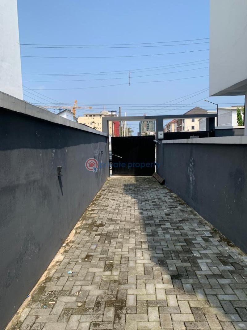 4 bedroom House For Rent Lekki Phase 1 Lagos - 17