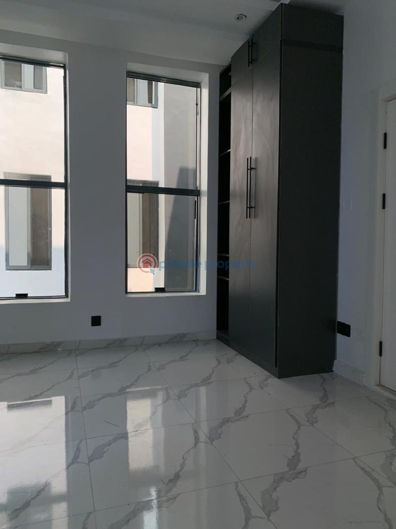 4 bedroom House For Rent Lekki Phase 1 Lagos - 11