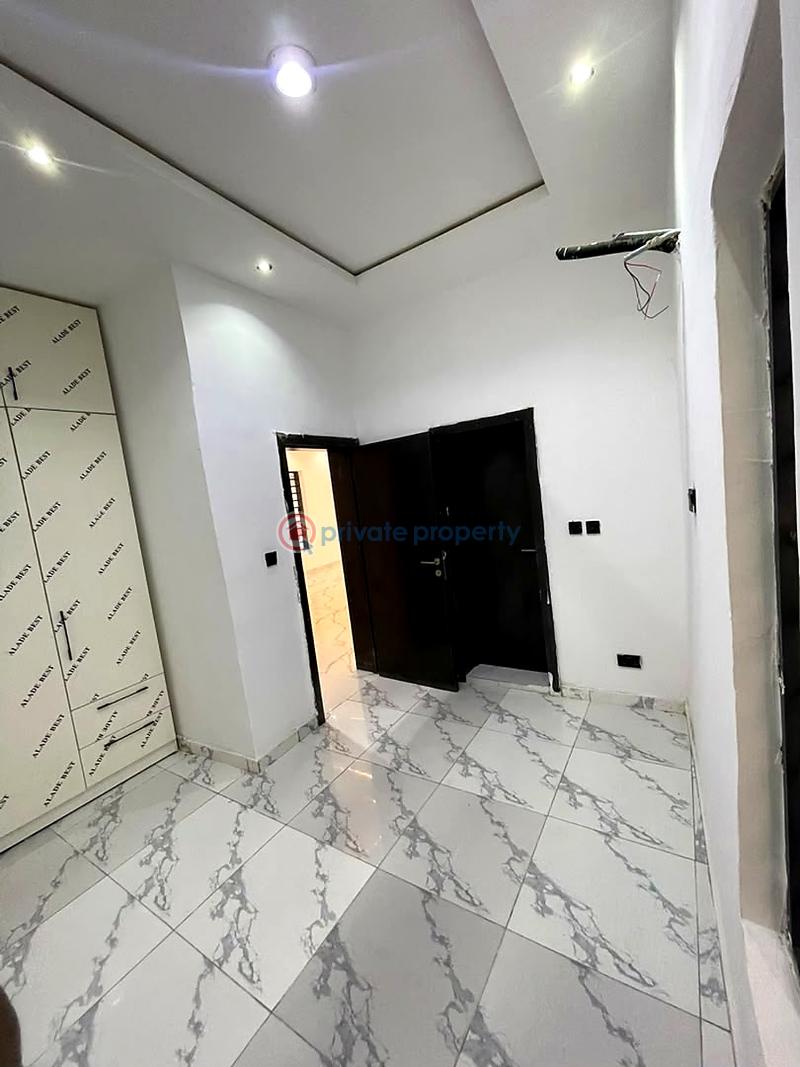 4 bedroom House For Sale Lekki Lagos - 3