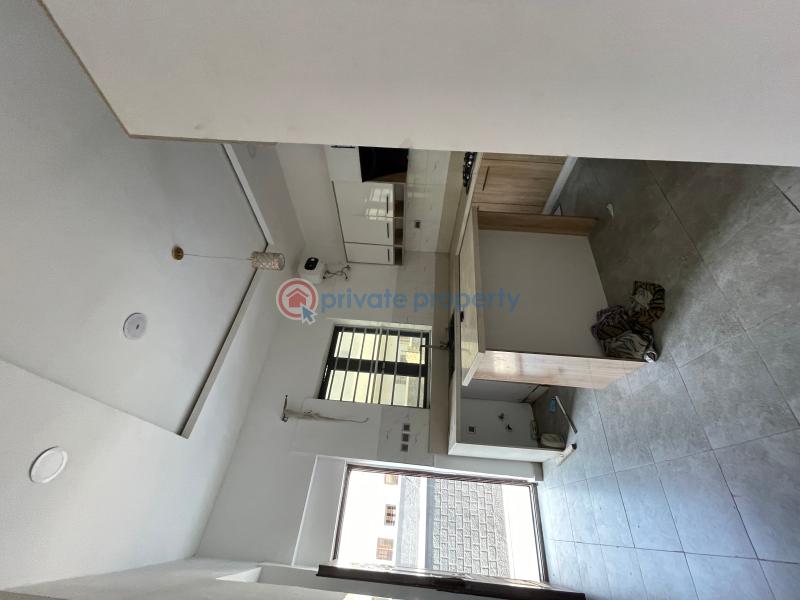 4 bedroom Detached Duplex For Rent Orchid Road Lagos Island  - 4