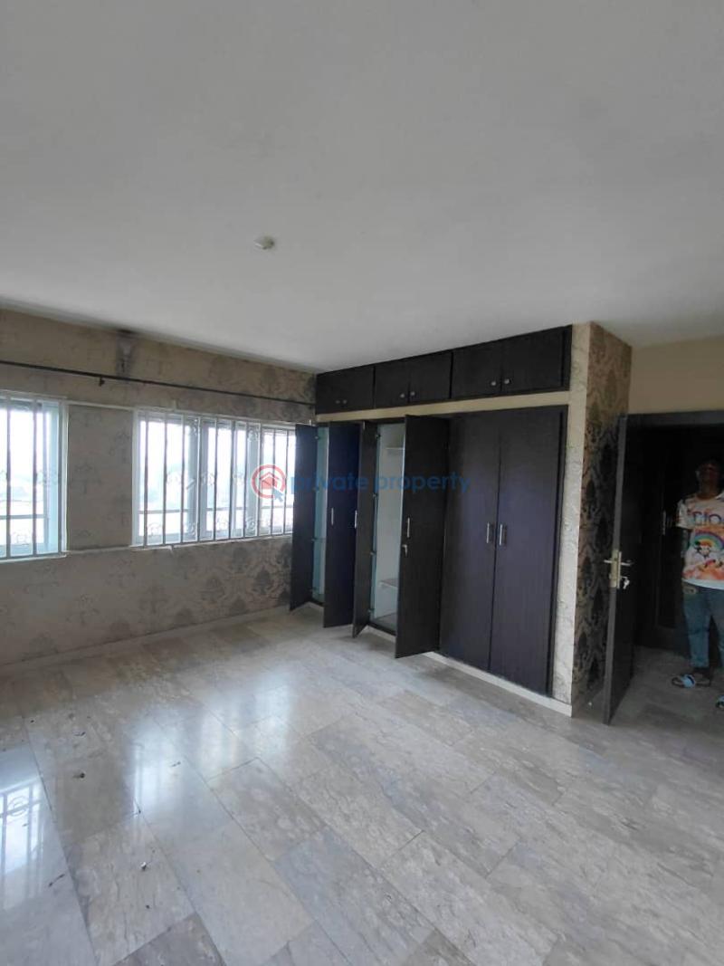 4 bedroom Detached Duplex For Rent Adepate Street, Around Idi Ishin Police Station Ibadan Oyo - 1