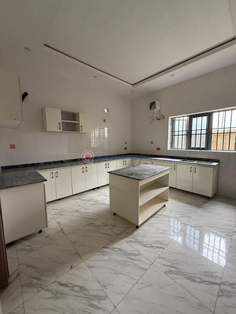 4 bedroom Detached Duplex For Sale Guzape Abuja Phase 1  - 3