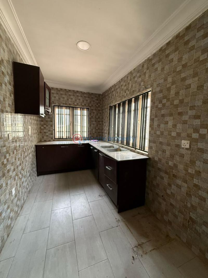 House For Rent Kolapo Ishola Gra, Akobo, Ibadan Ibadan Oyo - 2