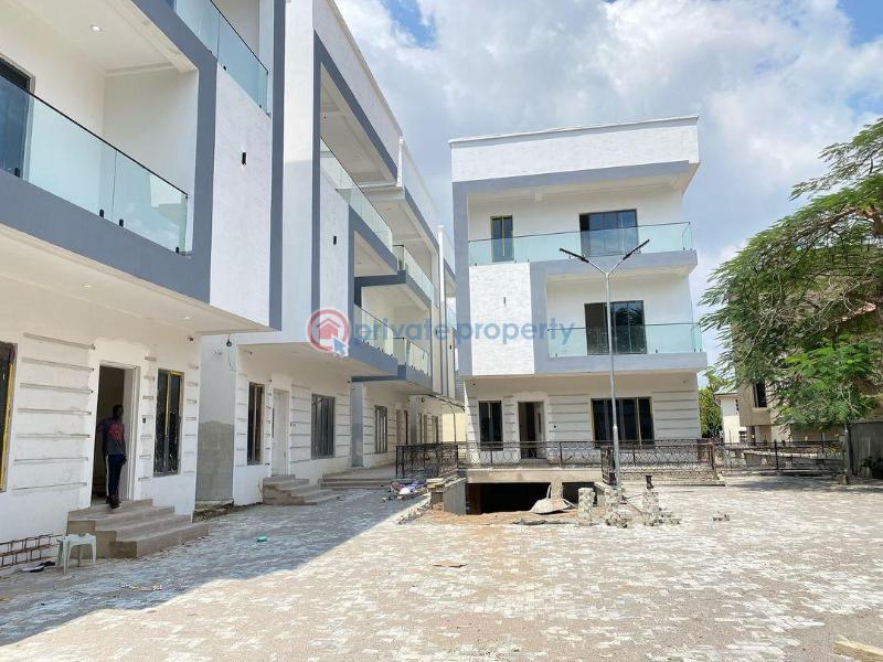 4 bedroom Detached Duplex For Sale Utako Abuja Phase 2  - 9