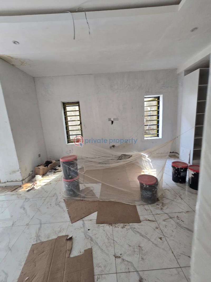 4 bedroom Detached Duplex For Sale Gbagda Estate, Phase 2 Gbagada Gbagada Lagos - 5