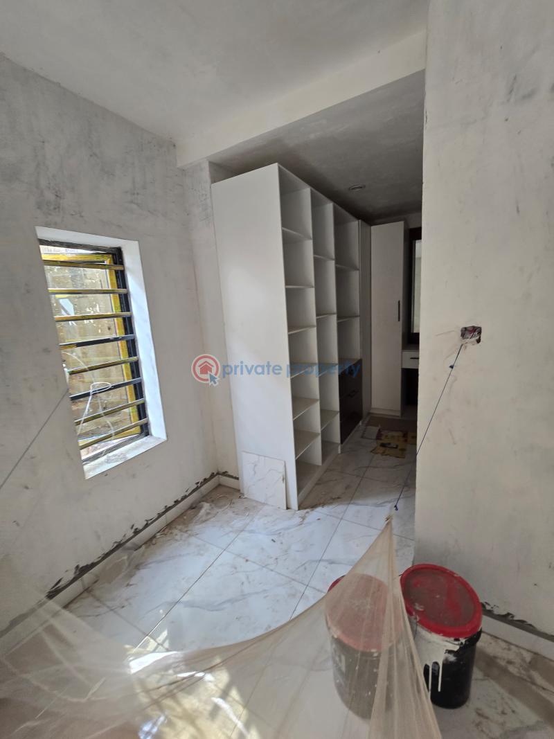 4 bedroom Detached Duplex For Sale Gbagda Estate, Phase 2 Gbagada Gbagada Lagos - 1