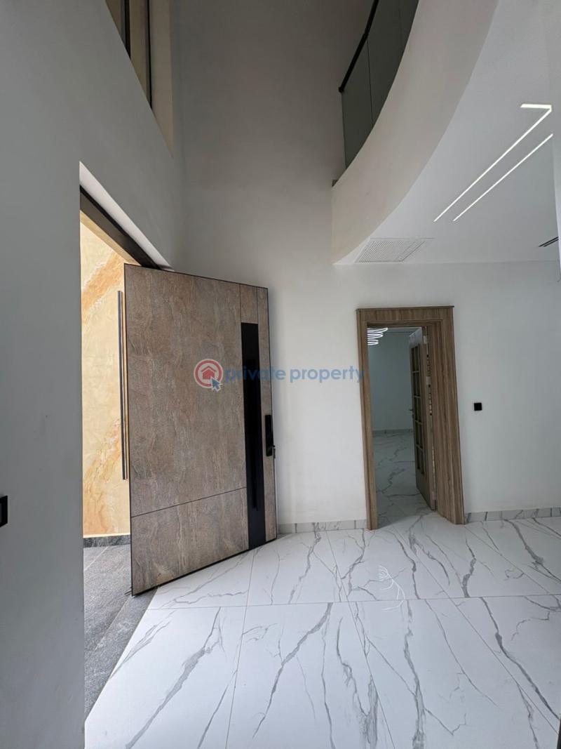 4 bedroom Detached Duplex For Sale Guzape Abuja Phase 1  - 2
