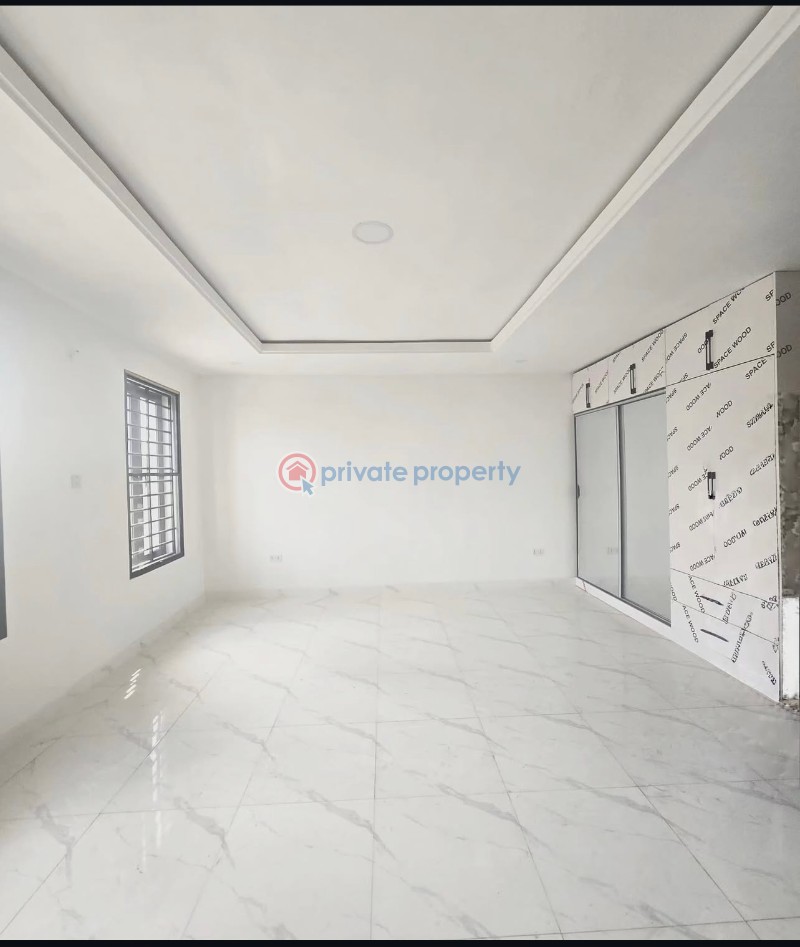 4 bedroom Semi detached Duplex For Sale Mende Maryland Lagos - 1