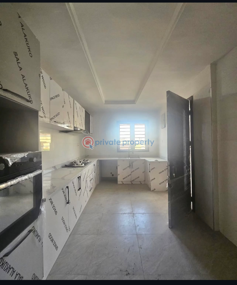 4 bedroom Semi detached Duplex For Sale Mende Maryland Lagos - 5