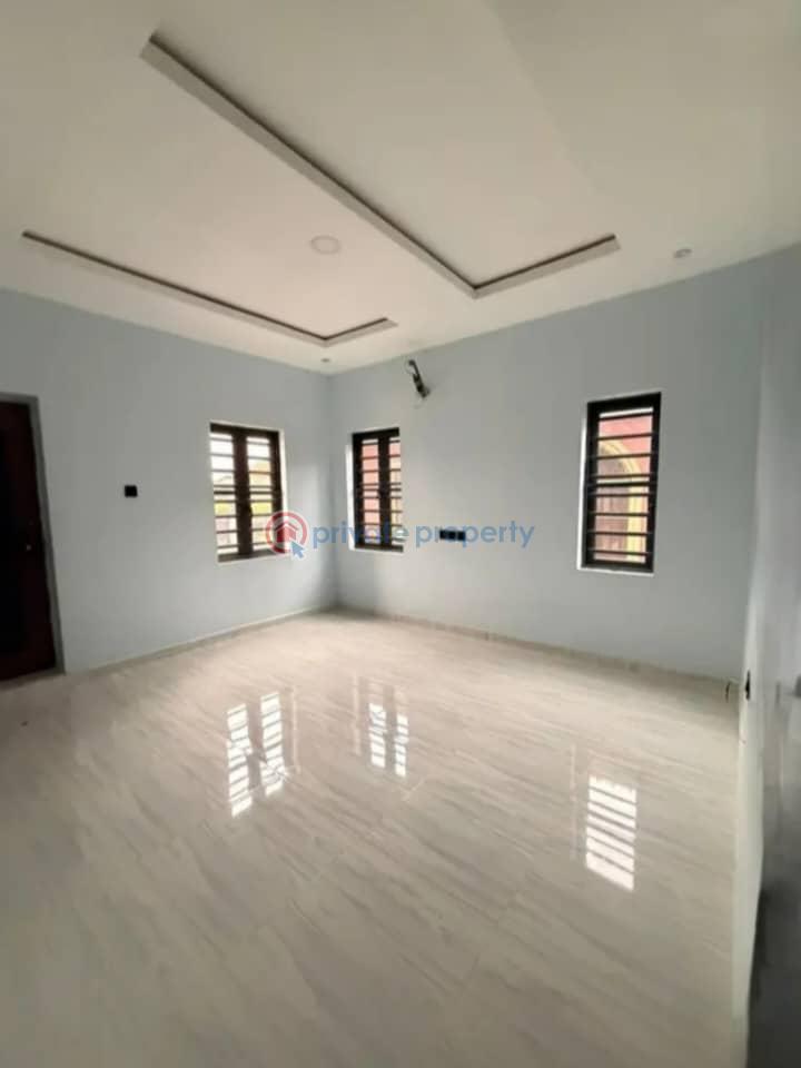 4 bedroom Detached Duplex For Sale Magodo GRA Phase 1 Ojodu Lagos - 2