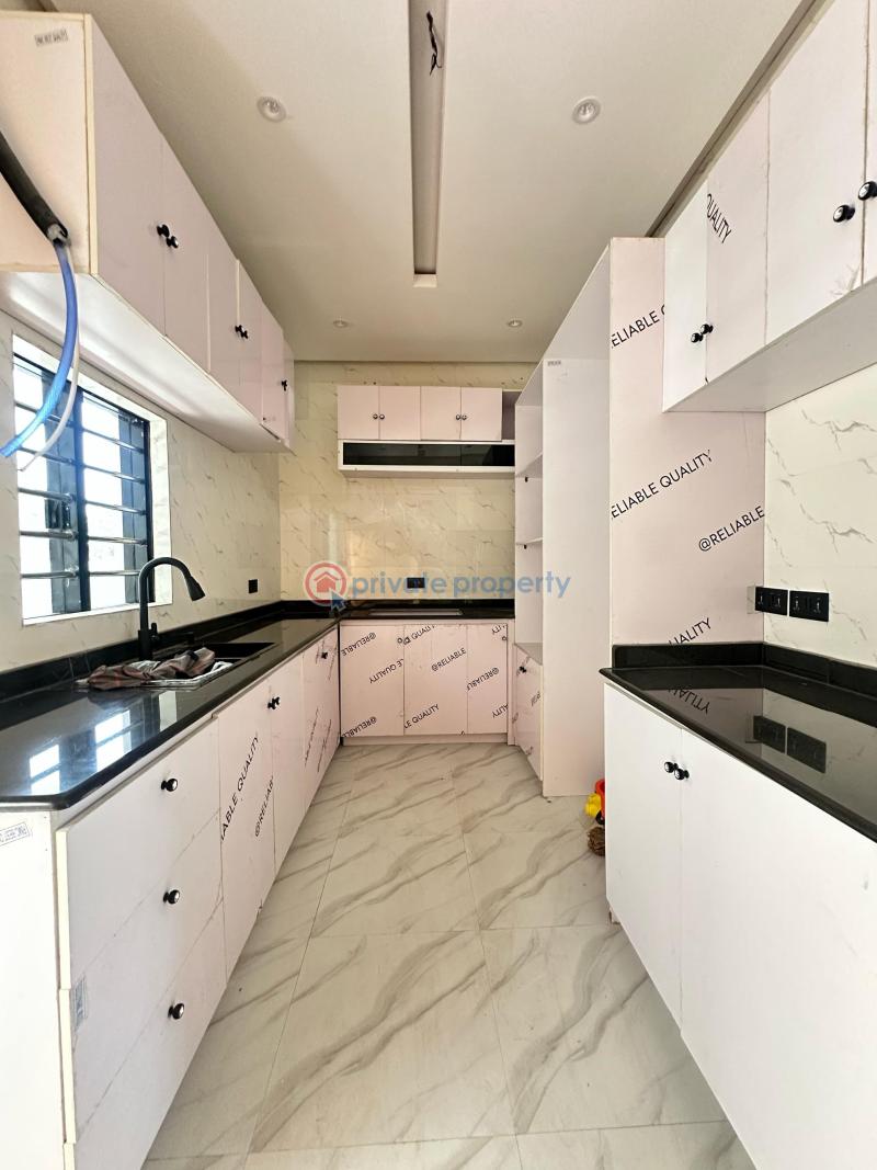 4 bedroom Detached Duplex For Sale Ikota Lekki Lagos - 2
