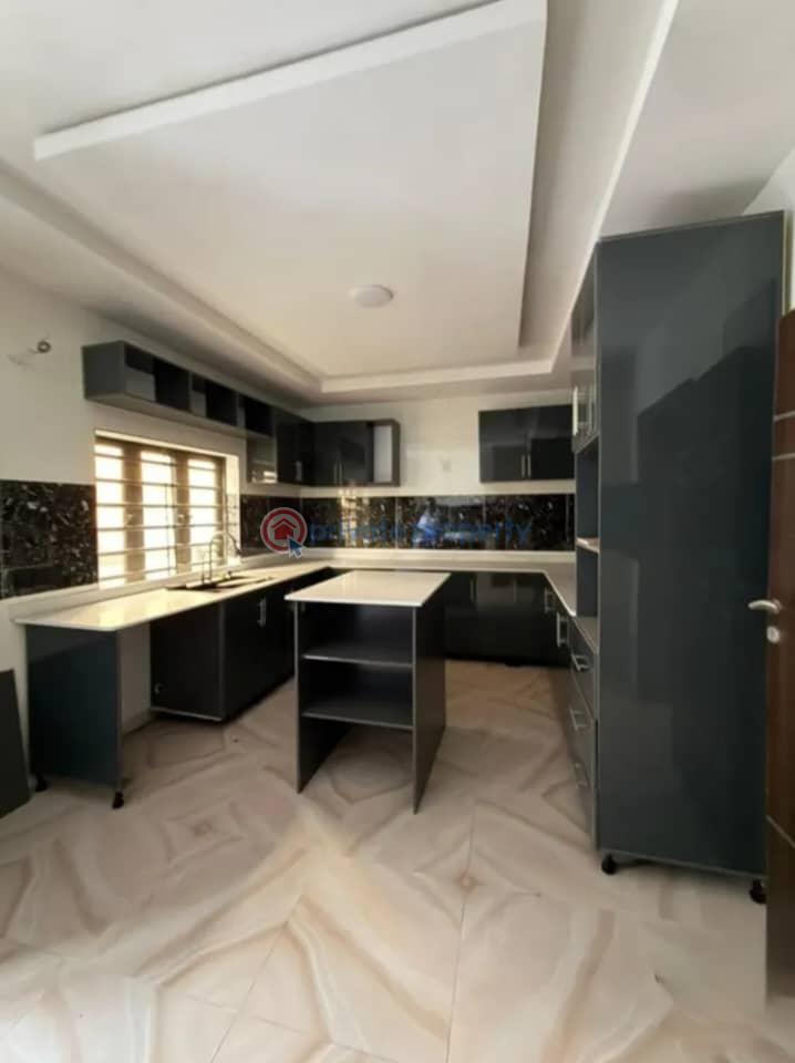 4 bedroom Detached Duplex For Sale Magodo GRA Phase 1 Ojodu Lagos - 3
