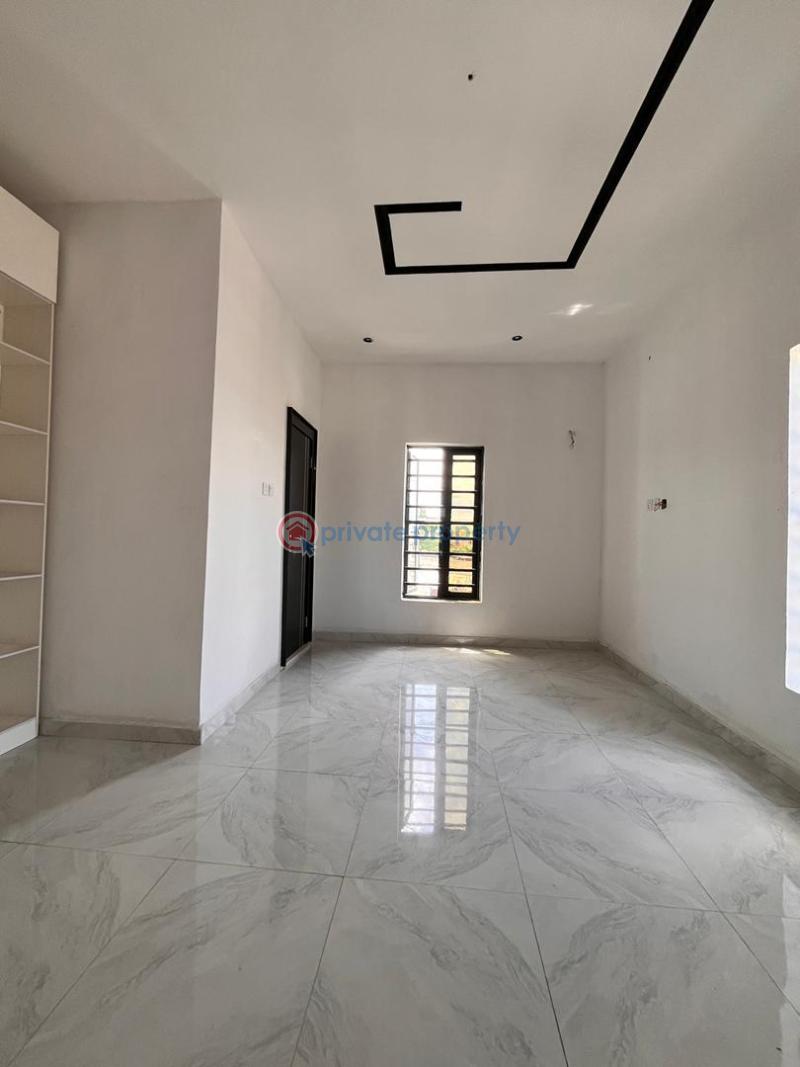 4 bedroom Detached Duplex For Sale Mende Maryland Lagos - 1