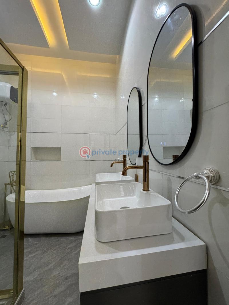 4 bedroom Detached Duplex For Sale Estate Ikota Lekki Lagos - 4