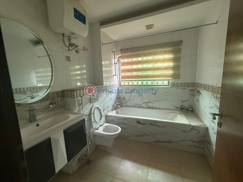 4 bedroom Detached Duplex For Sale Gaduwa Abuja Phase 2  - 5