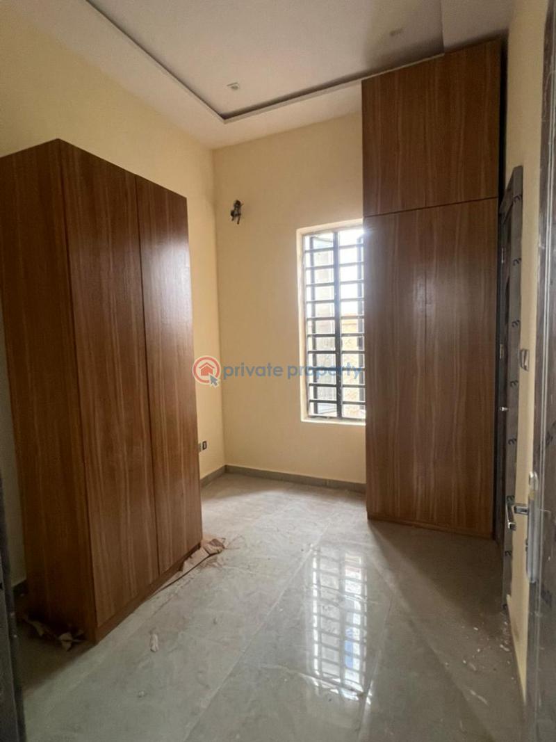 4 bedroom Detached Duplex For Sale Omole Phase 2 Lagos Omole Phase 2 Ojodu Lagos - 13