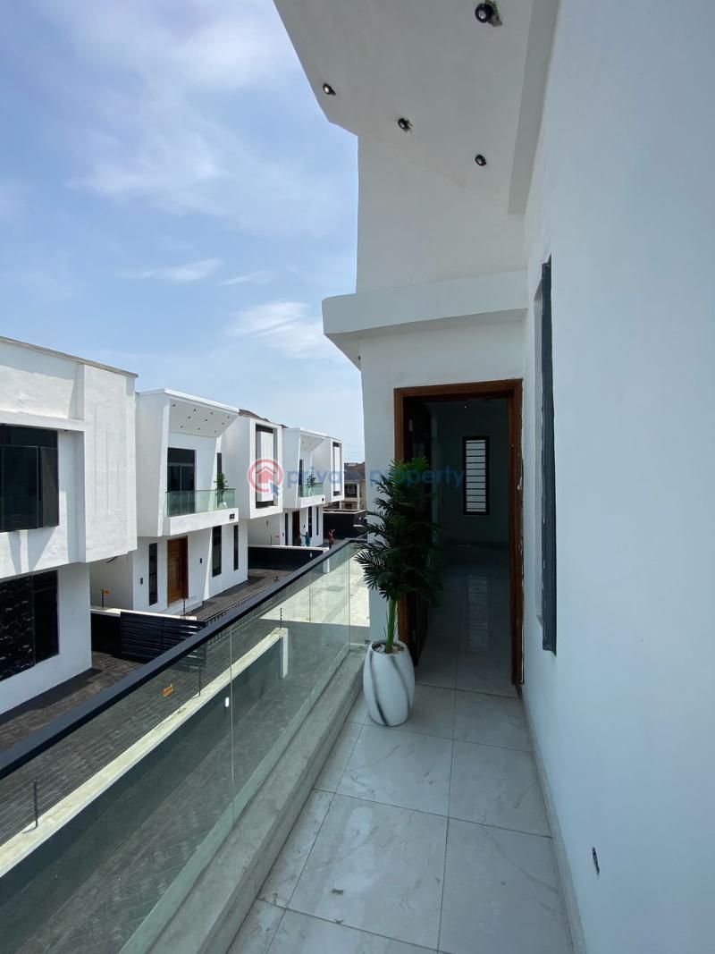 4 bedroom Detached Duplex For Sale Idado Lekki Lagos - 0
