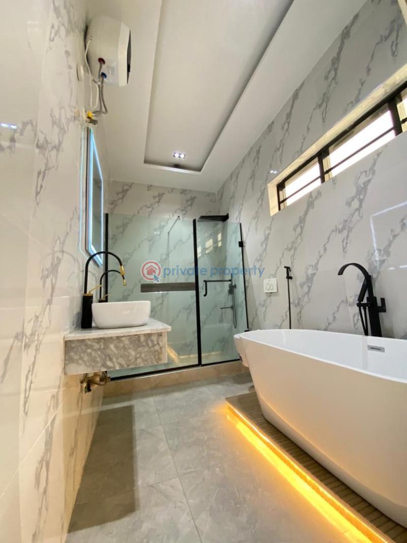 4 bedroom Detached Duplex For Sale Chevron Drive Lekki Lagos - 18