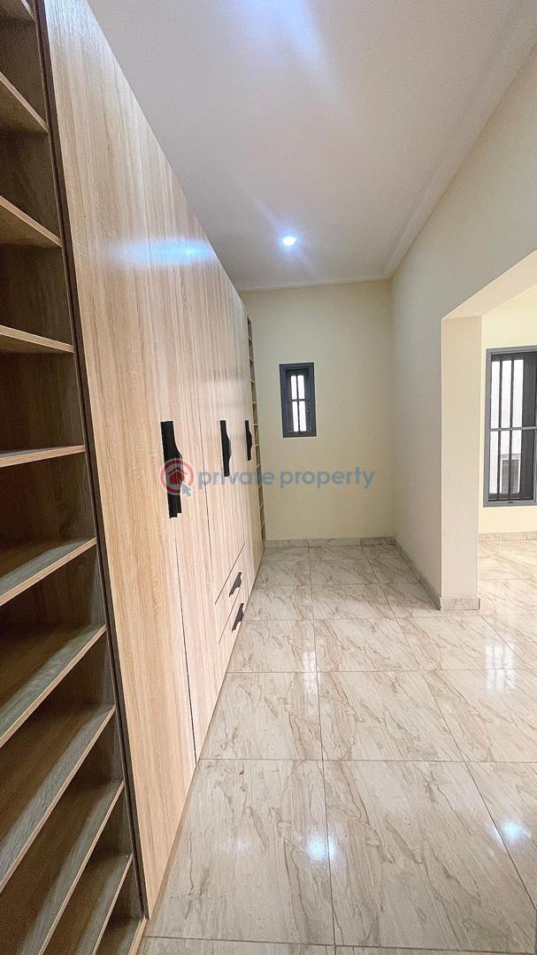 4 bedroom Detached Duplex For Sale Agungi Lekki Lagos - 4