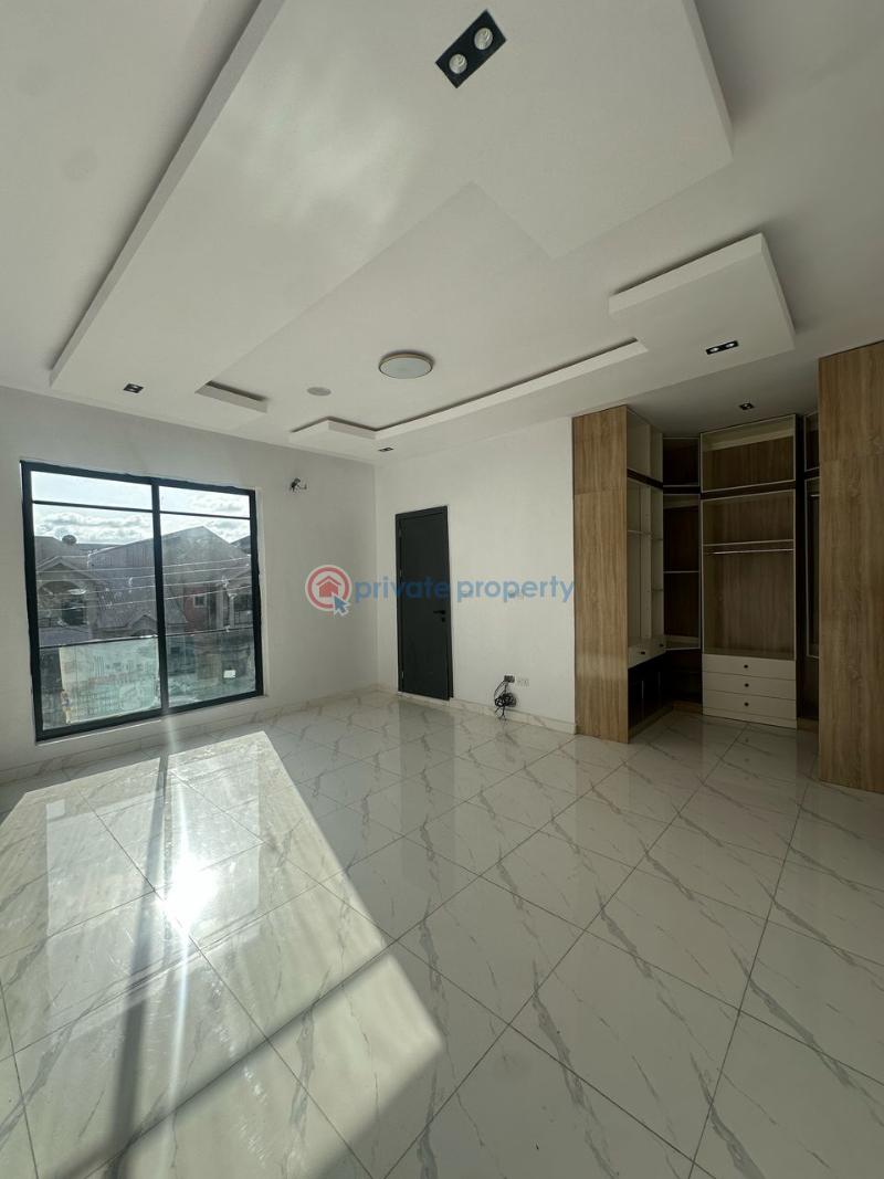 4 bedroom Detached Duplex For Sale Agungi Lekki Lagos - 4