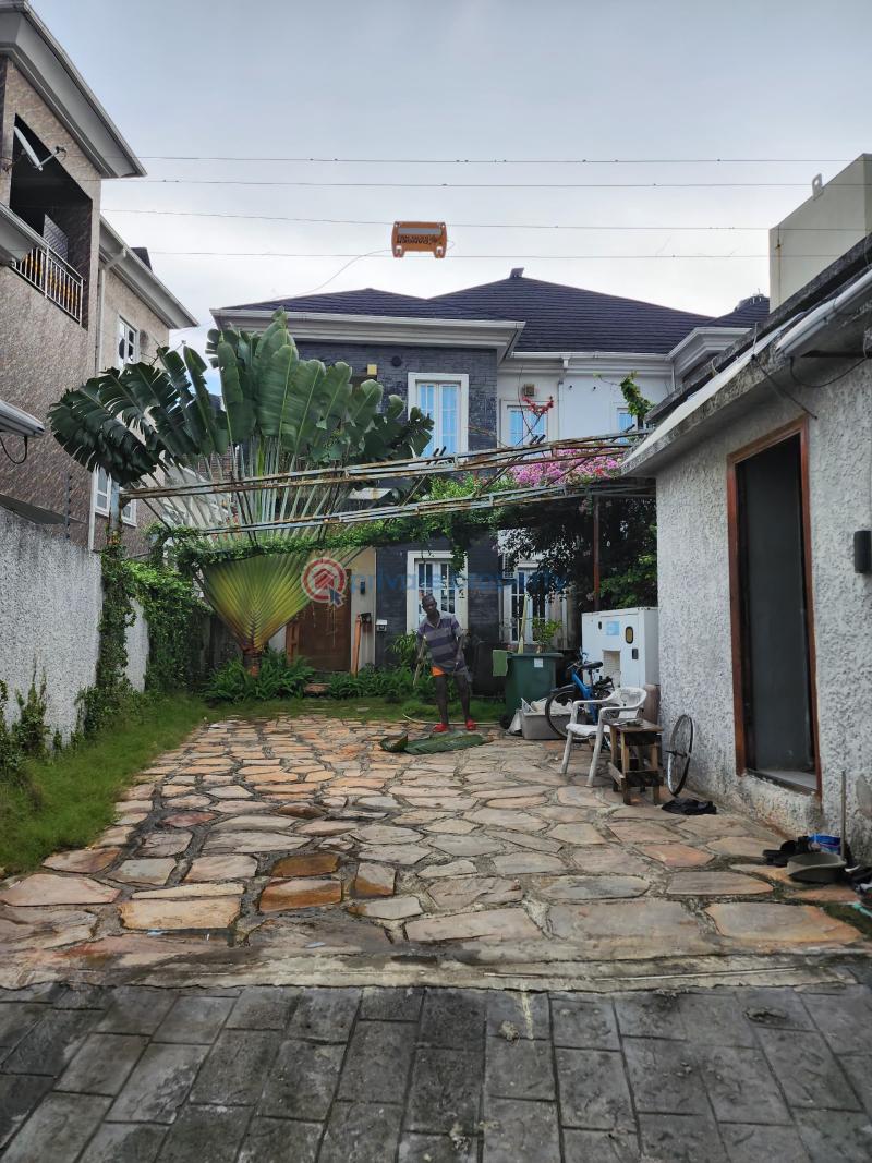 4 bedroom Detached Duplex For Sale Osapa London Lekki Lagos - 0