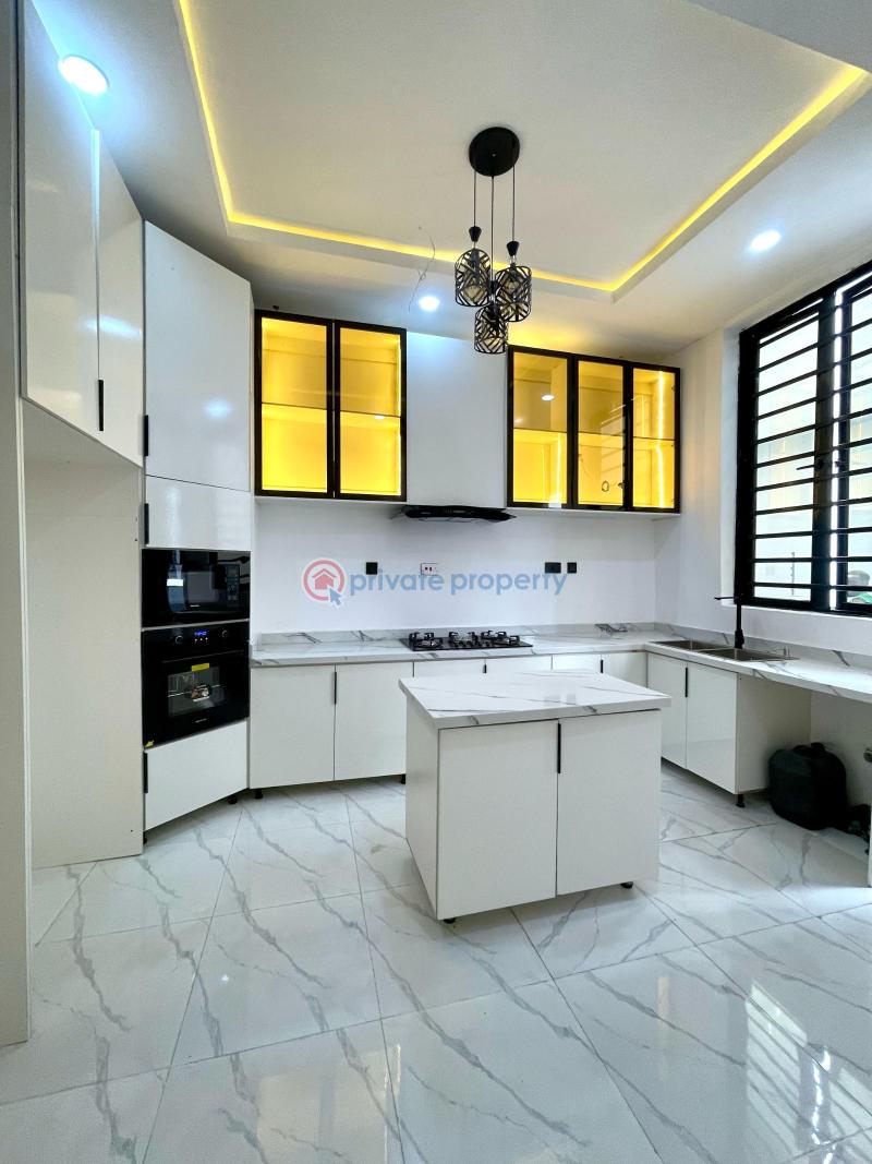 4 bedroom Detached Duplex For Sale Ikota Lekki Lagos - 3