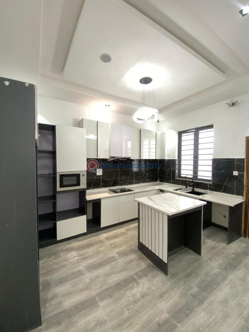 4 bedroom Detached Duplex For Sale Idado Lekki Lagos - 10