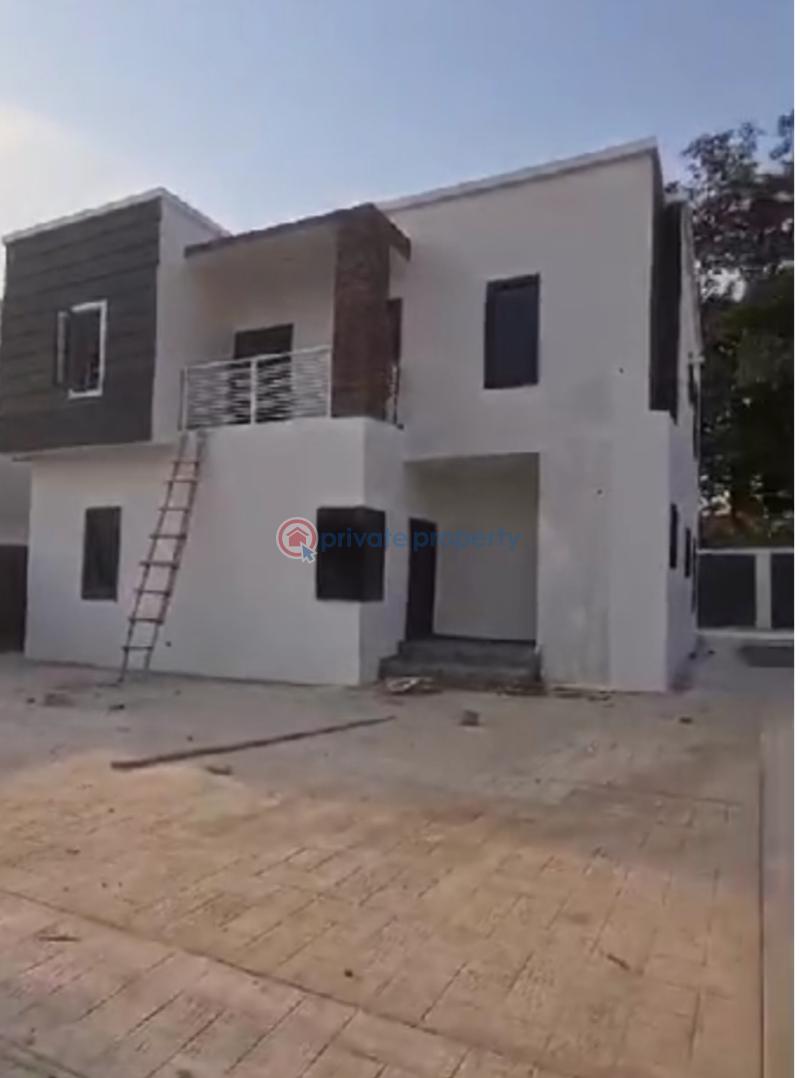4 bedroom Detached Duplex For Sale Transekulu By Peniks Enugu Area  - 0