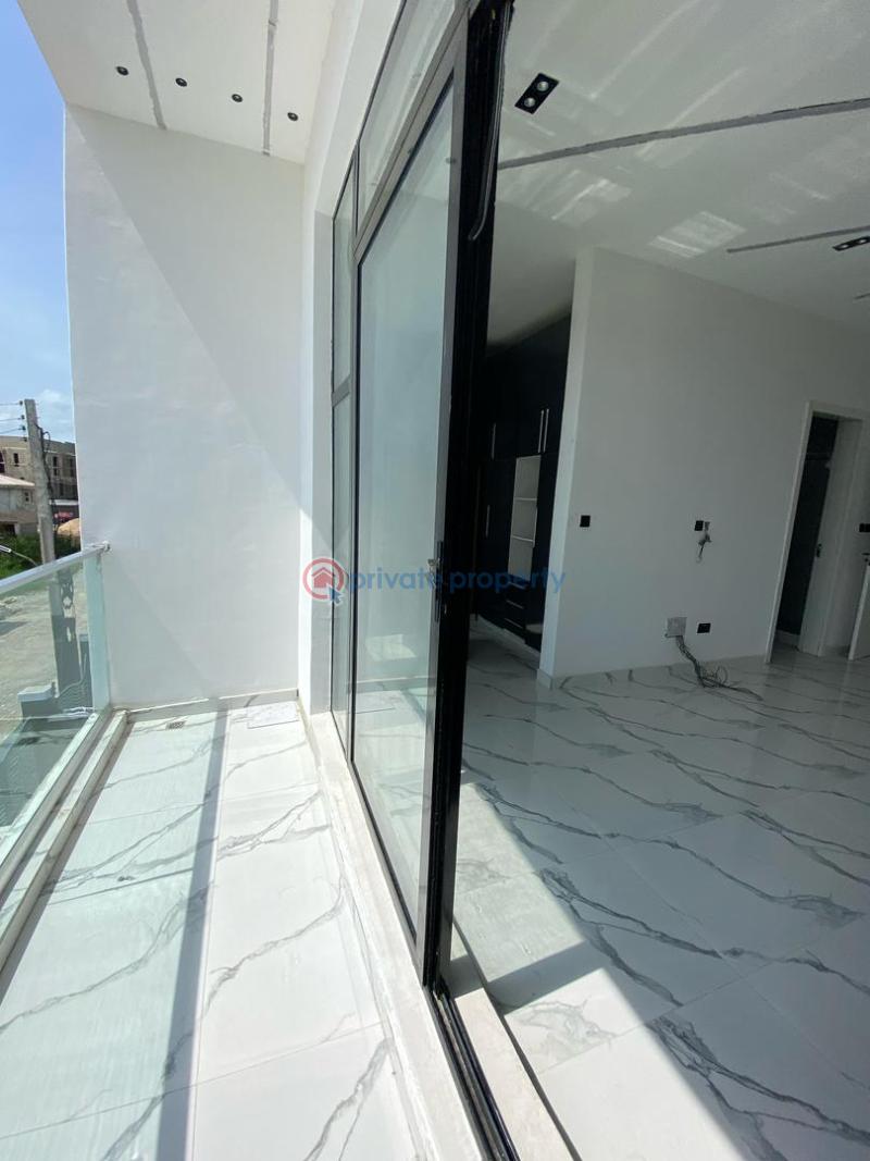 4 bedroom Detached Duplex For Sale Ikota Lekki Lagos - 3
