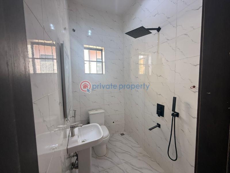 4 bedroom Detached Duplex For Sale Gaduwa Abuja Phase 2  - 4