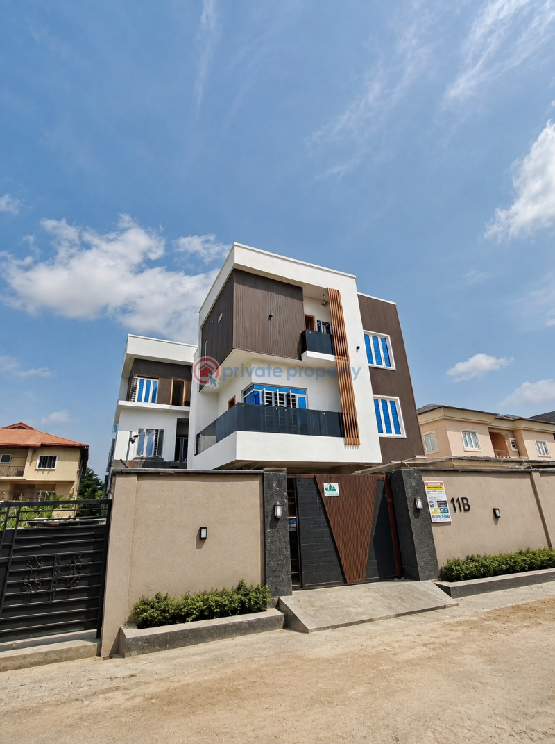 4 bedroom Detached Duplex For Sale Gbagada Phase 1 Lagos - 0