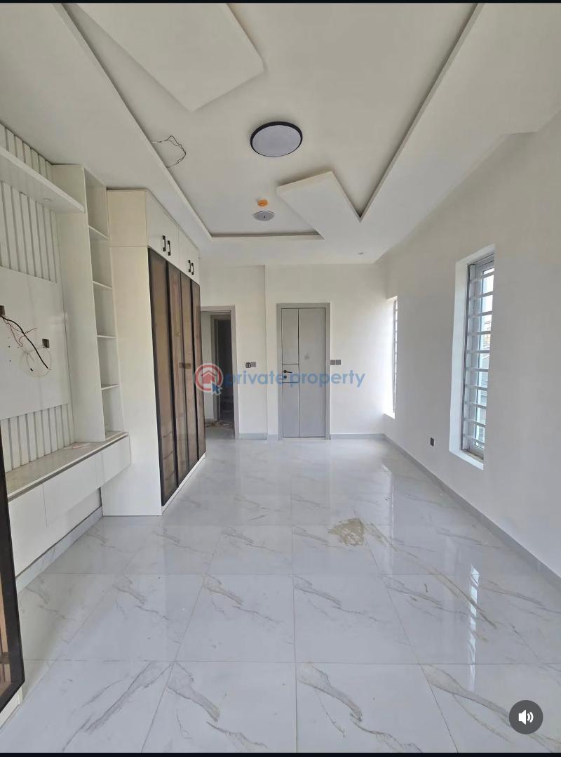 4 bedroom Detached Duplex For Sale Gbagada Phase 1 Lagos - 7