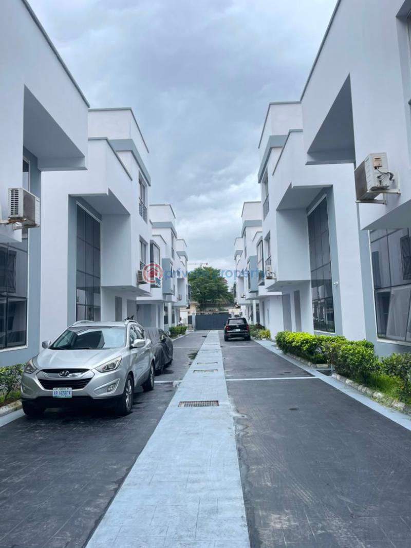 4 bedroom Detached Duplex For Rent Ikoyi Lagos - 1