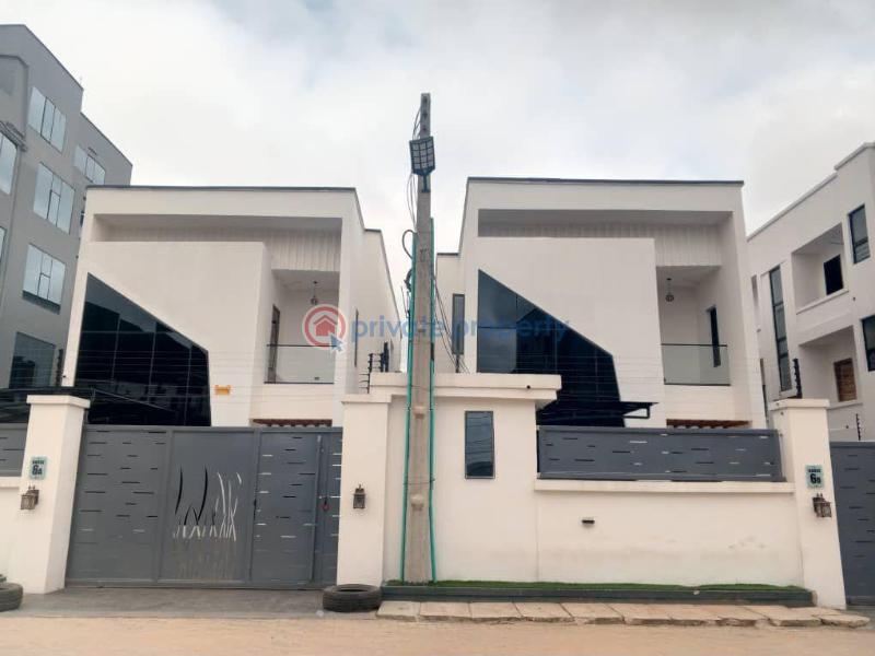 5 bedroom House For Sale Chevron Drive Lekki Lagos - 1