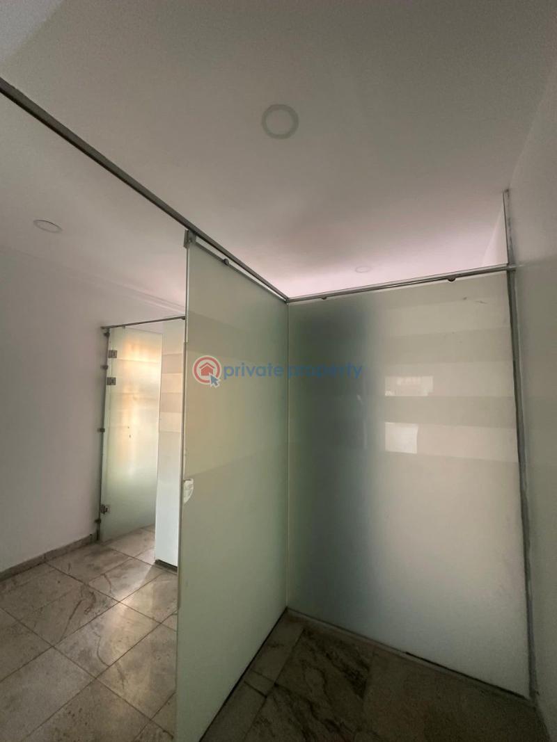 4 bedroom House For Rent Lekki Phase 1 Lagos - 3